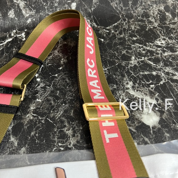 NWOT MARC JACOBS snapshot - Picture 12 of 12